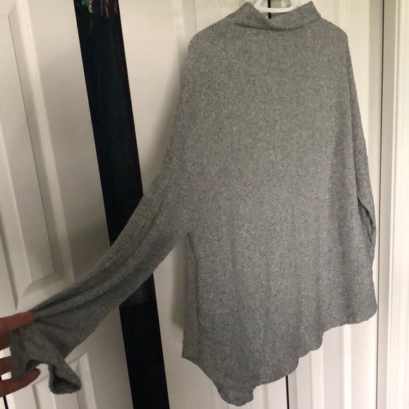 Long high neck long sleeve - Picture 2 of 3